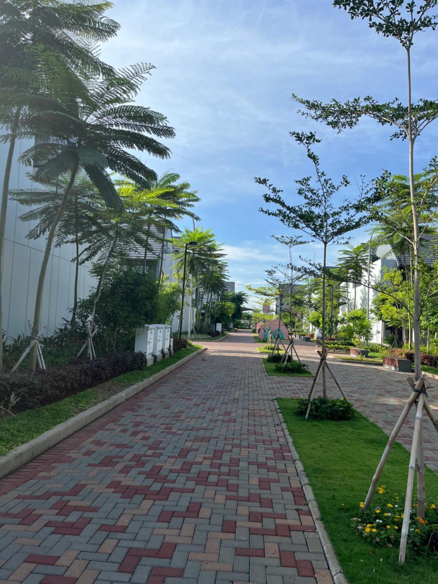 2 Floor Cozy House In Wisteria Jakarta Garden City Exterior foto